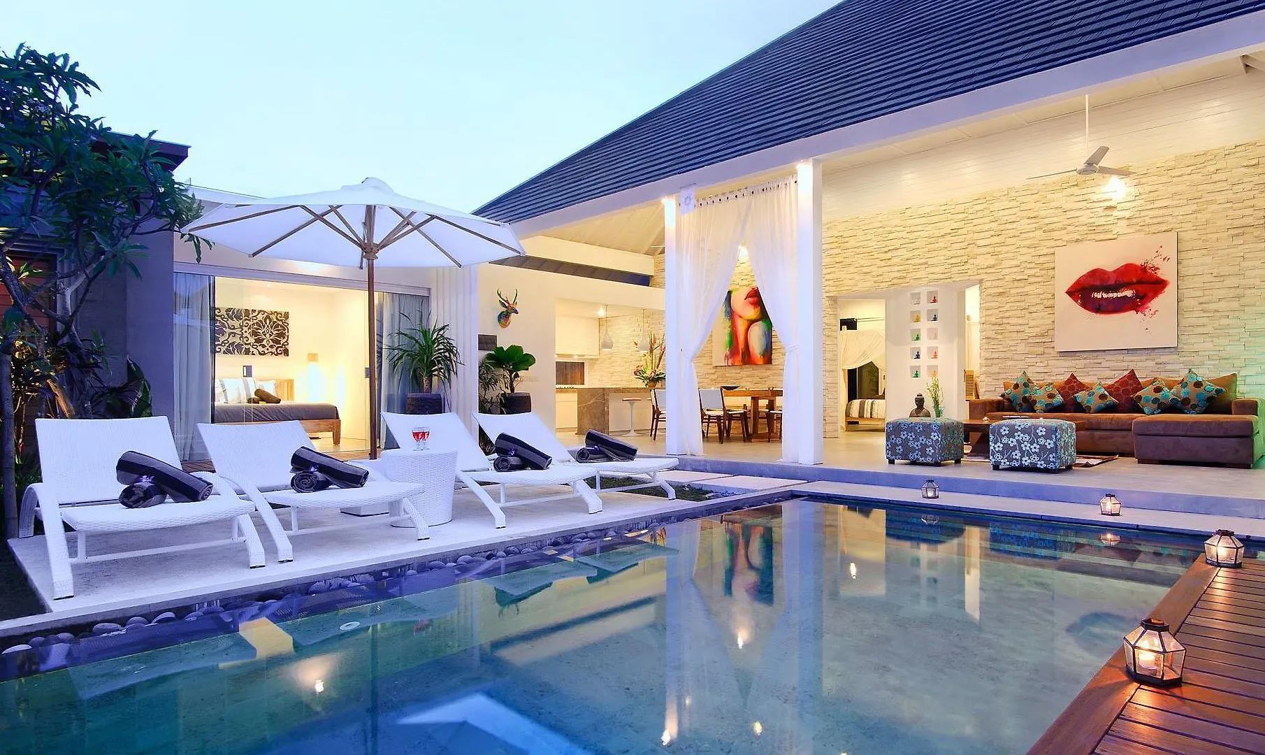 Villa Flores Seminyak