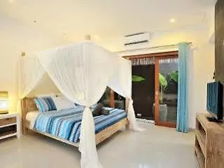 Villa Flores Seminyak  Seminyak (Bali)